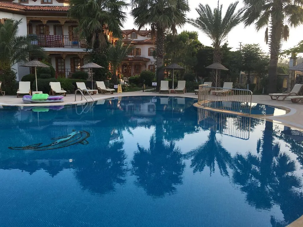 Asur Hotel & Aparts & Villas Dalyan 3*,